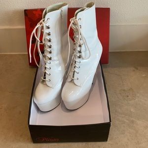 Pleaser Adore White Leather Lace Up Platform Heels